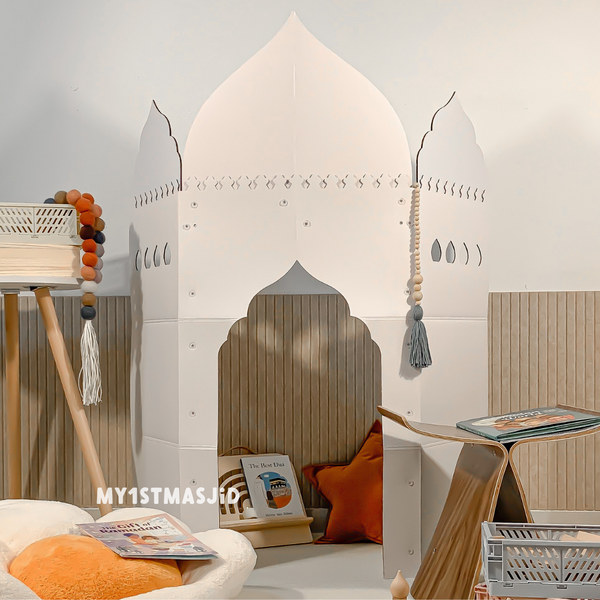 DIY Cardboard Masjid creating a great space for prayer. A reading nook using a beautiful Cardboard Mosque. A home mosque for ramadan. A masjid DIY kit